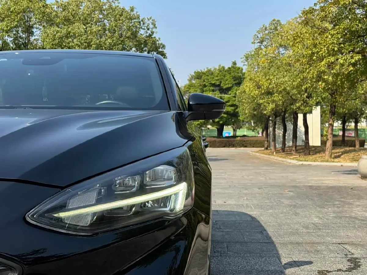 2020 Ford Focus 1.5T 174HP L3 8AT,autocango,china used car exporter,china ev exporter,chinese used car exporter,chinese used ev exporter