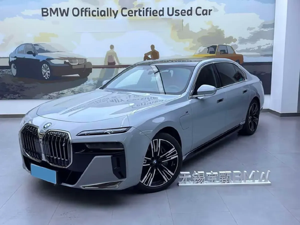 2023 BMW i7 BEV 101.7KWH,autocango,china used car exporter,china ev exporter,chinese used car exporter,chinese used ev exporter