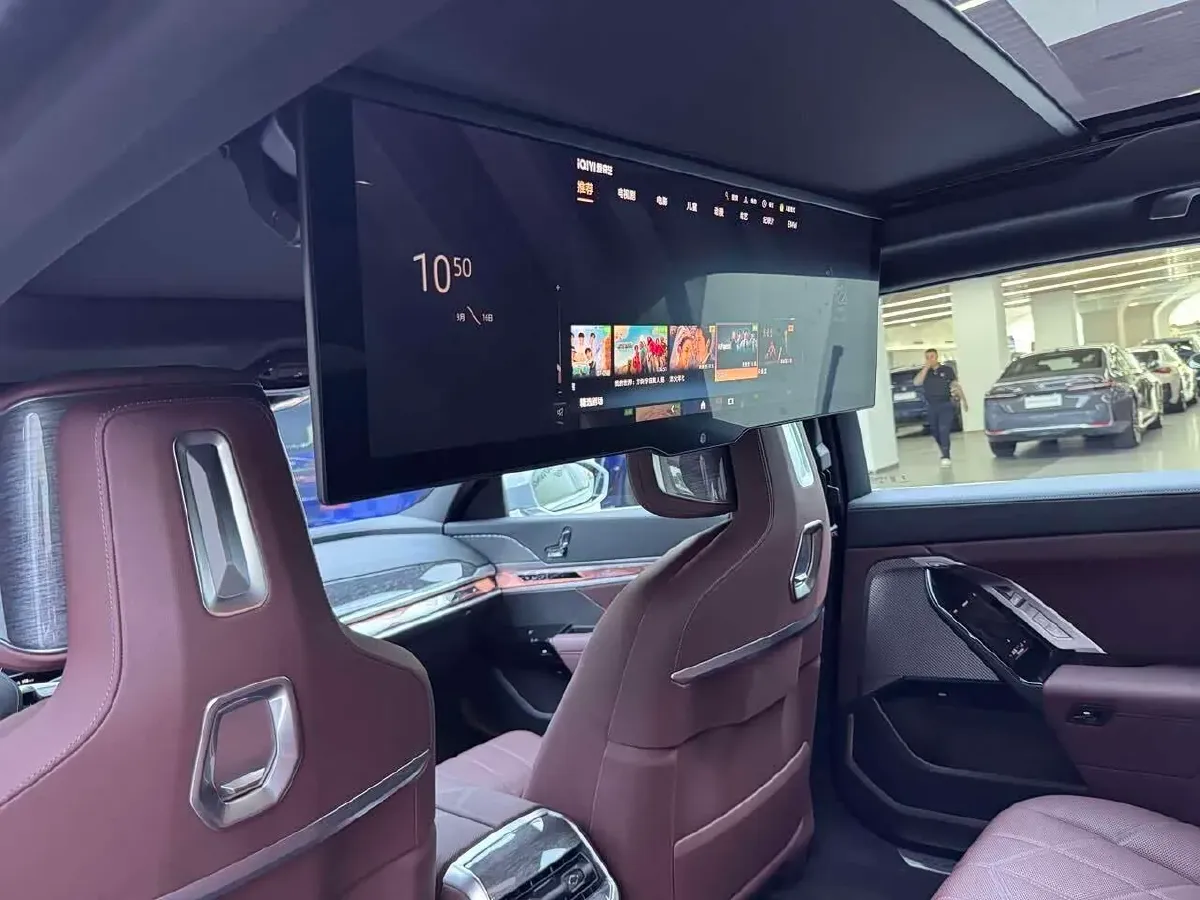 2023 BMW i7 BEV 101.7KWH,autocango,china used car exporter,china ev exporter,chinese used car exporter,chinese used ev exporter