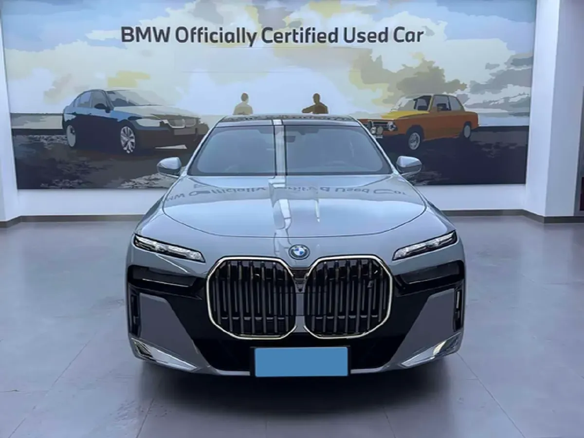 2023 BMW i7 BEV 101.7KWH,autocango,china used car exporter,china ev exporter,chinese used car exporter,chinese used ev exporter