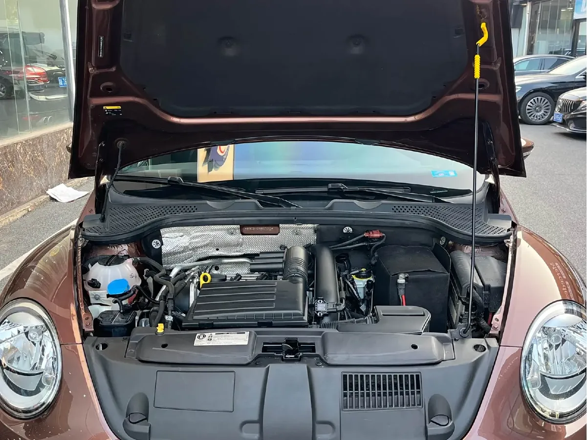 2017 Volkswagen Beetle 1.2T 105HP L4 7DCT,autocango,china used car exporter,china ev exporter,chinese used car exporter,chinese used ev exporter