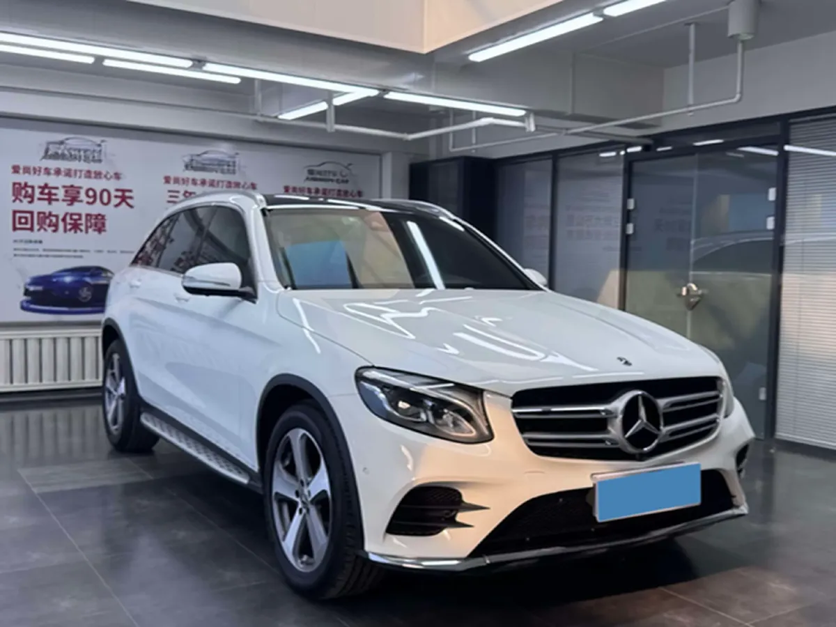 2017 Mercedes-Benz GLC Class 2.0T 211HP L4 9AT,autocango,china used car exporter,china ev exporter,chinese used car exporter,chinese used ev exporter
