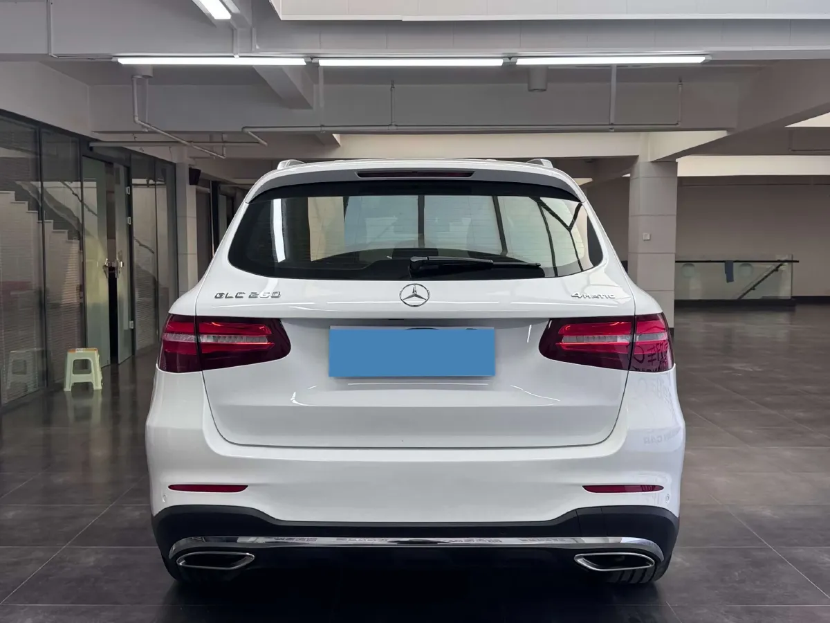 2017 Mercedes-Benz GLC Class 2.0T 211HP L4 9AT,autocango,china used car exporter,china ev exporter,chinese used car exporter,chinese used ev exporter