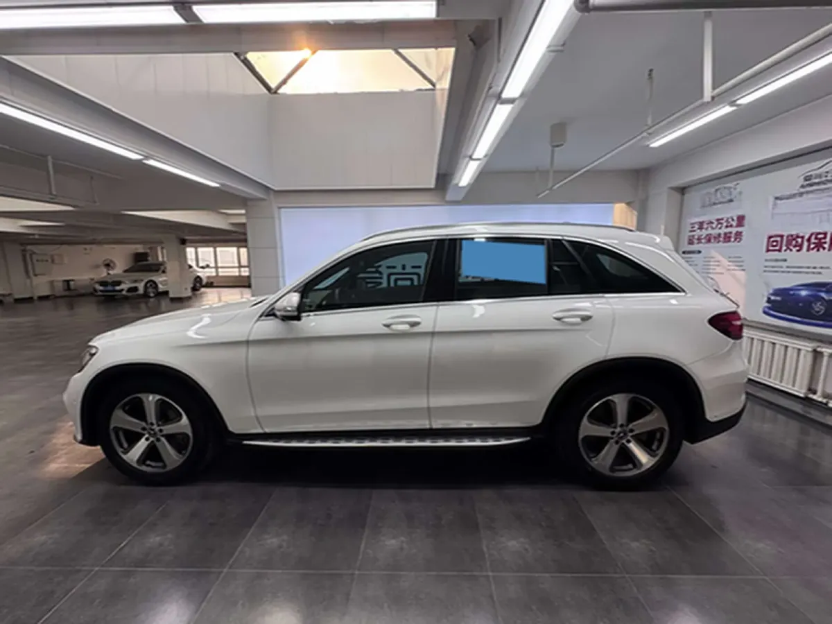 2017 Mercedes-Benz GLC Class 2.0T 211HP L4 9AT,autocango,china used car exporter,china ev exporter,chinese used car exporter,chinese used ev exporter