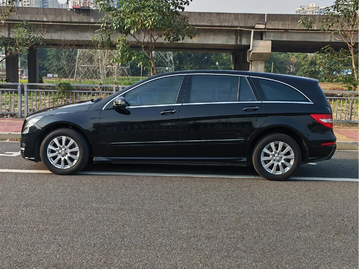 2011 Mercedes-Benz R Class 3.5L 306HP V6 7AT,autocango,china used car exporter,china ev exporter,chinese used car exporter,chinese used ev exporter