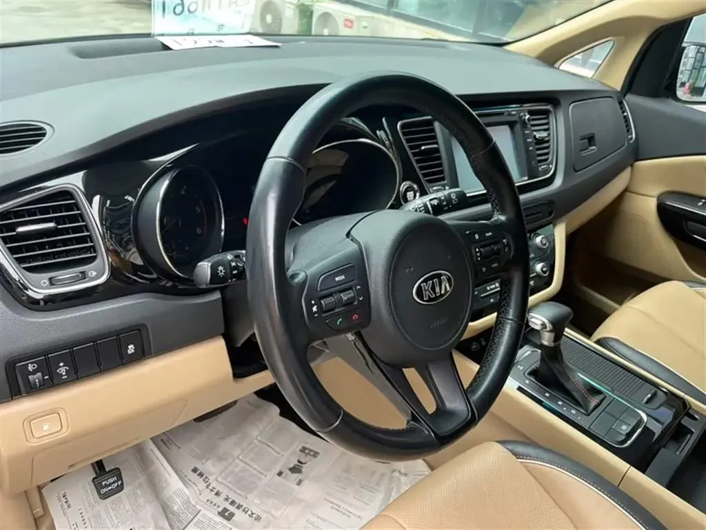 2017 Kia Carnival 2.2T 200HP L4 6AT,autocango,china used car exporter,china ev exporter,chinese used car exporter,chinese used ev exporter