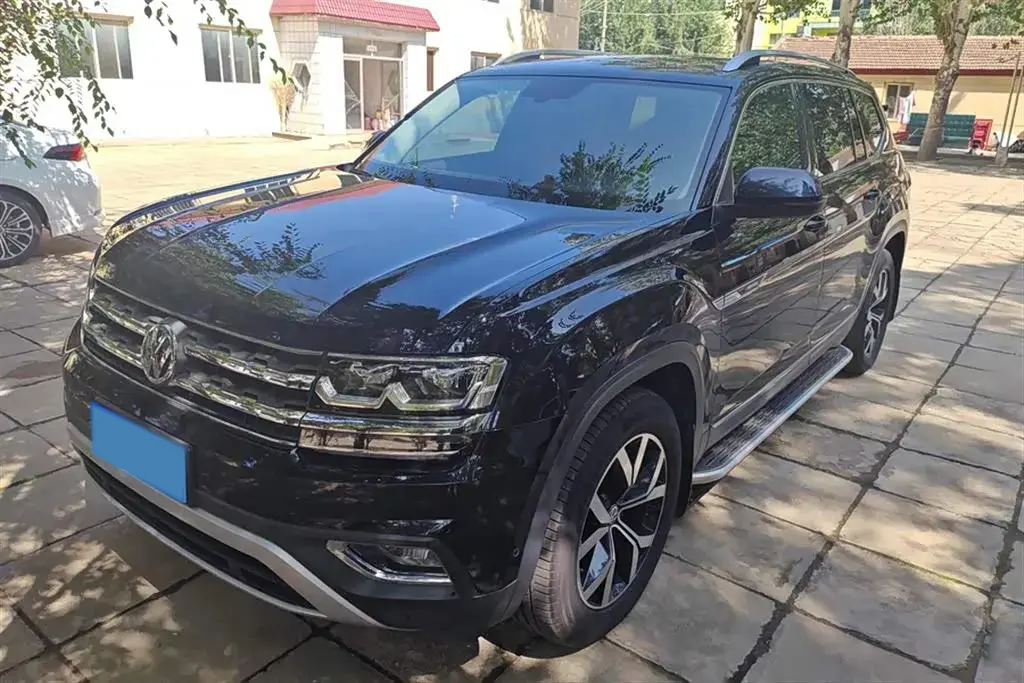 2017 Volkswagen Teramont 2.0T 220HP L4 7DCT