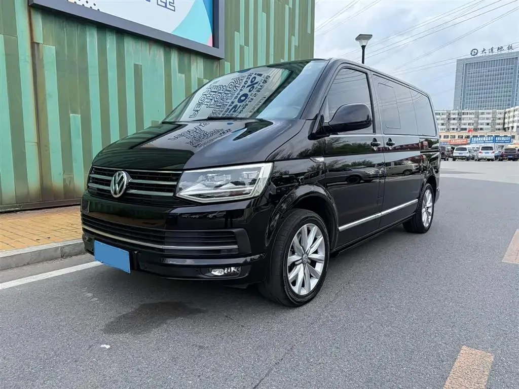 2018 Volkswagen Multivan 2.0T 204HP L4 7DCT,autocango,china used car exporter,china ev exporter,chinese used car exporter,chinese used ev exporter
