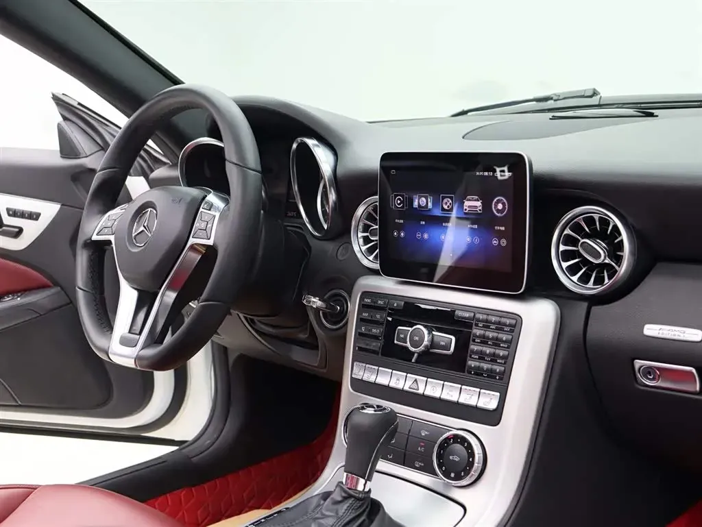 2011 Mercedes-Benz SLK Class 1.8T 184HP L4 7AT,autocango,china used car exporter,china ev exporter,chinese used car exporter,chinese used ev exporter