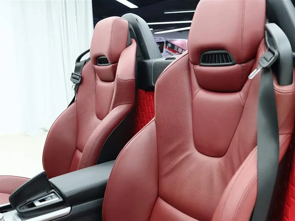 2011 Mercedes-Benz SLK Class 1.8T 184HP L4 7AT,autocango,china used car exporter,china ev exporter,chinese used car exporter,chinese used ev exporter