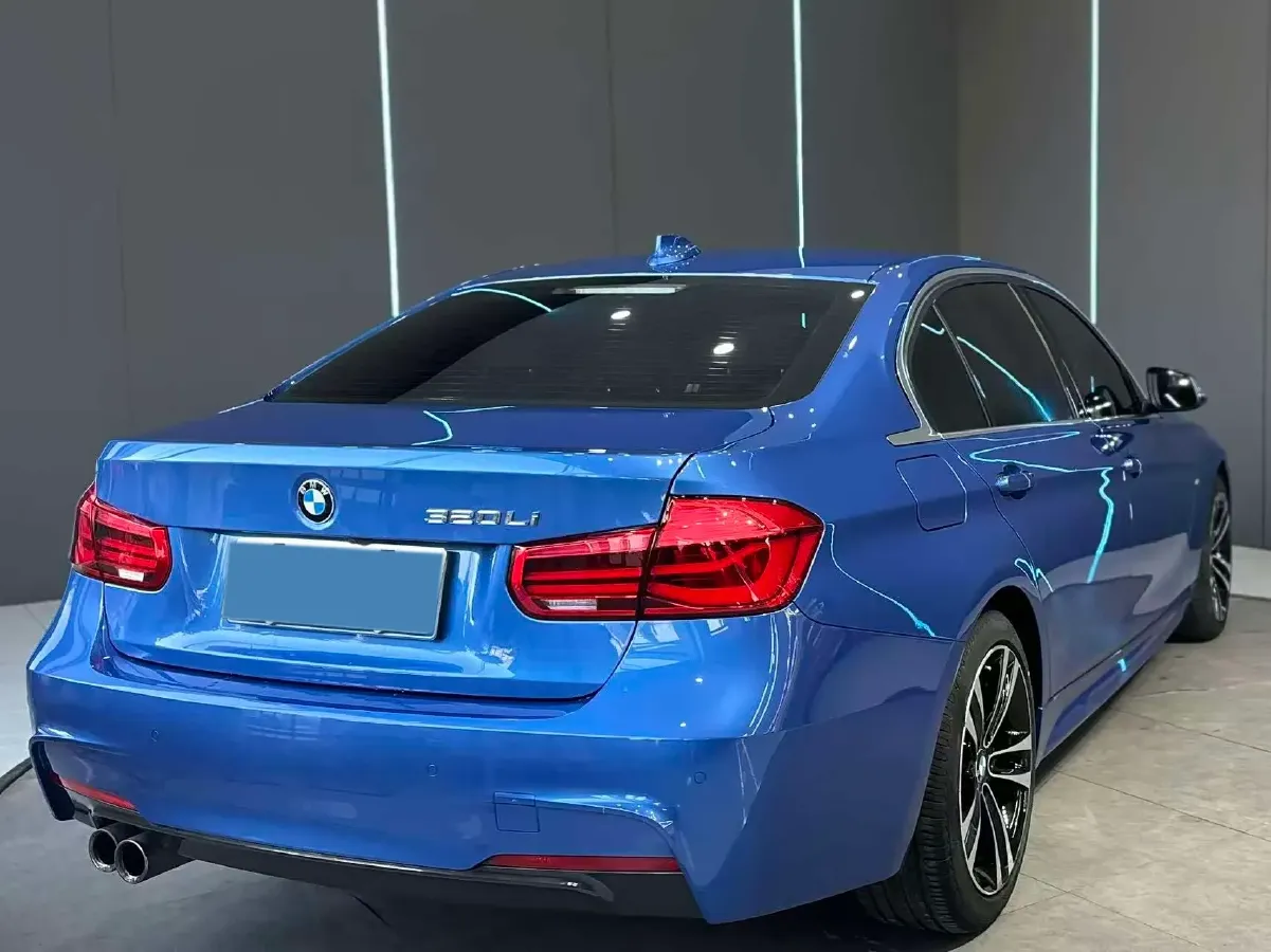 2019 BMW 3 Series 2.0T 184HP L4 8AT,autocango,china used car exporter,china ev exporter,chinese used car exporter,chinese used ev exporter