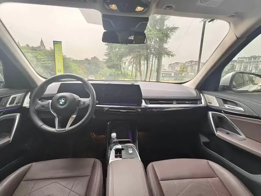2023 BMW X1 2.0T 204HP L4 7DCT,autocango,china used car exporter,china ev exporter,chinese used car exporter,chinese used ev exporter
