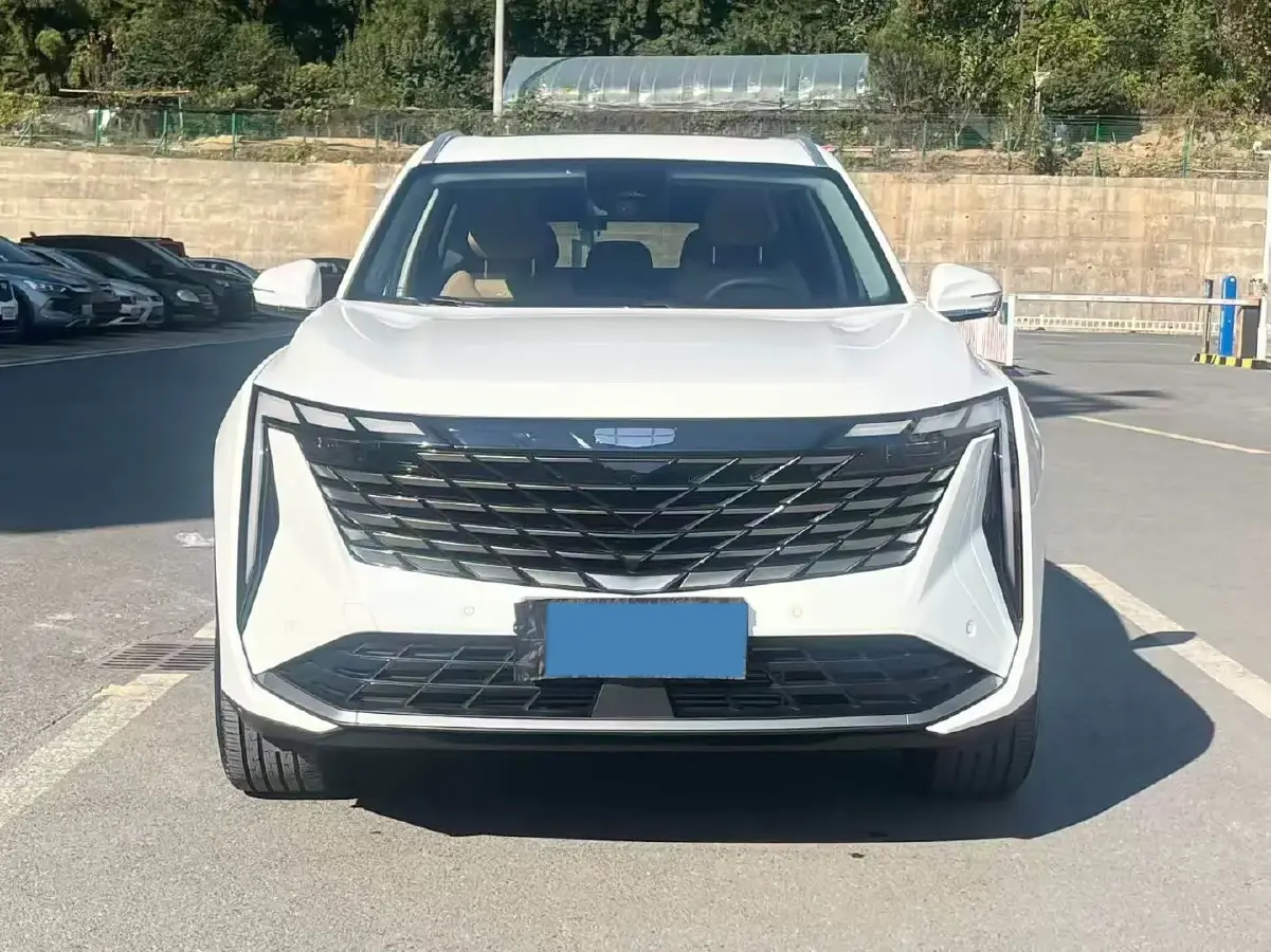 2023 Geely StarRay 1.5T 181HP L4 7DCT 2023 Geely StarRay 1.5T 181HP L4 7DCT