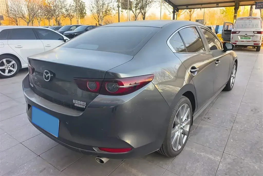 2023 Mazda 3 Axela 2.0L 158HP L4 6AT,autocango,china used car exporter,china ev exporter,chinese used car exporter,chinese used ev exporter