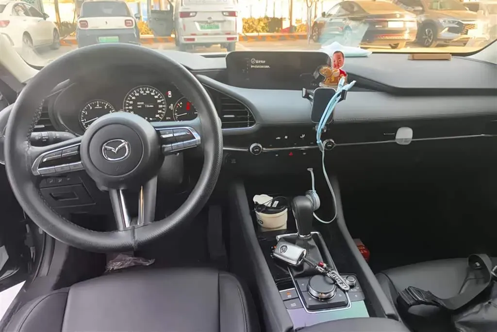 2023 Mazda 3 Axela 2.0L 158HP L4 6AT,autocango,china used car exporter,china ev exporter,chinese used car exporter,chinese used ev exporter