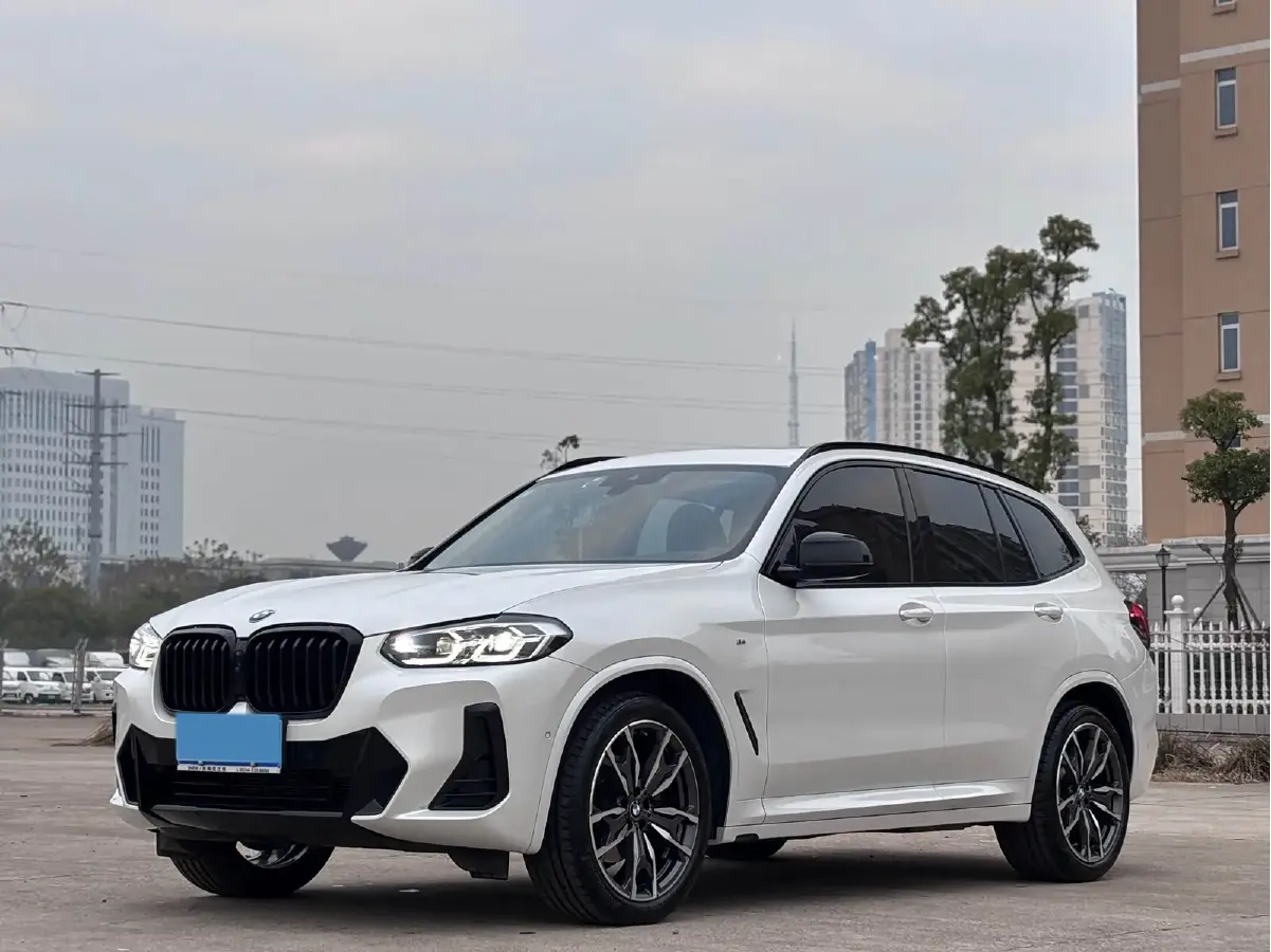 2022 BMW X3 2.0T 252HP L4 8AT