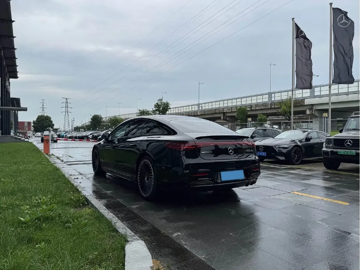 2023 Mercedes-Benz EQS AMG BEV 111.8KWH,autocango,china used car exporter,china ev exporter,chinese used car exporter,chinese used ev exporter