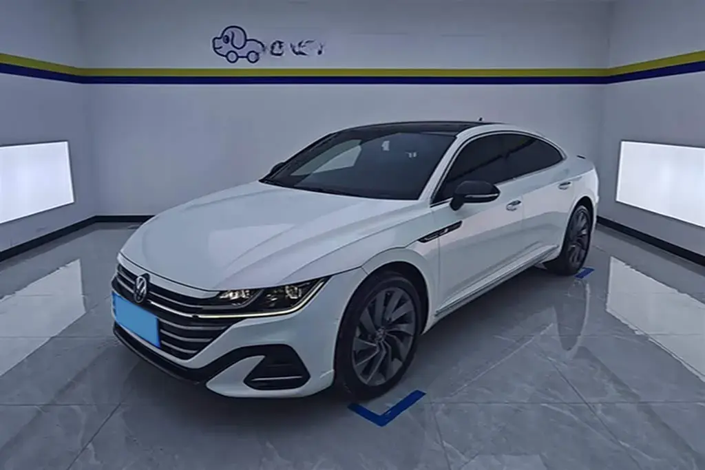 2024 Volkswagen CC 2.0T 220HP L4 7DCT