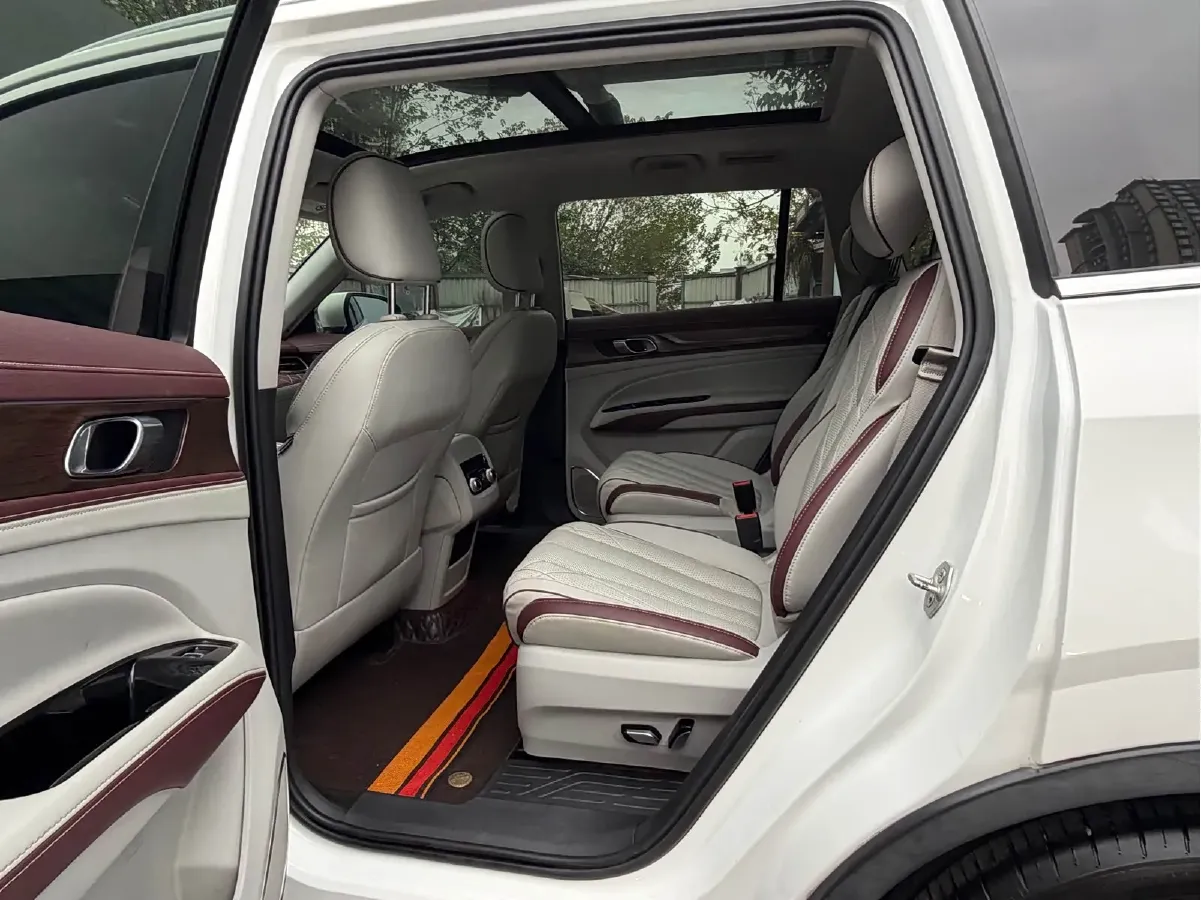 2021 Ford Equator 2.0T 224HP L4 6DCT,autocango,china used car exporter,china ev exporter,chinese used car exporter,chinese used ev exporter