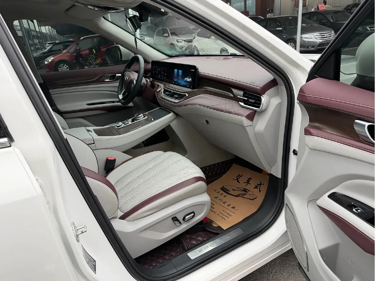 2021 Ford Equator 2.0T 224HP L4 6DCT,autocango,china used car exporter,china ev exporter,chinese used car exporter,chinese used ev exporter