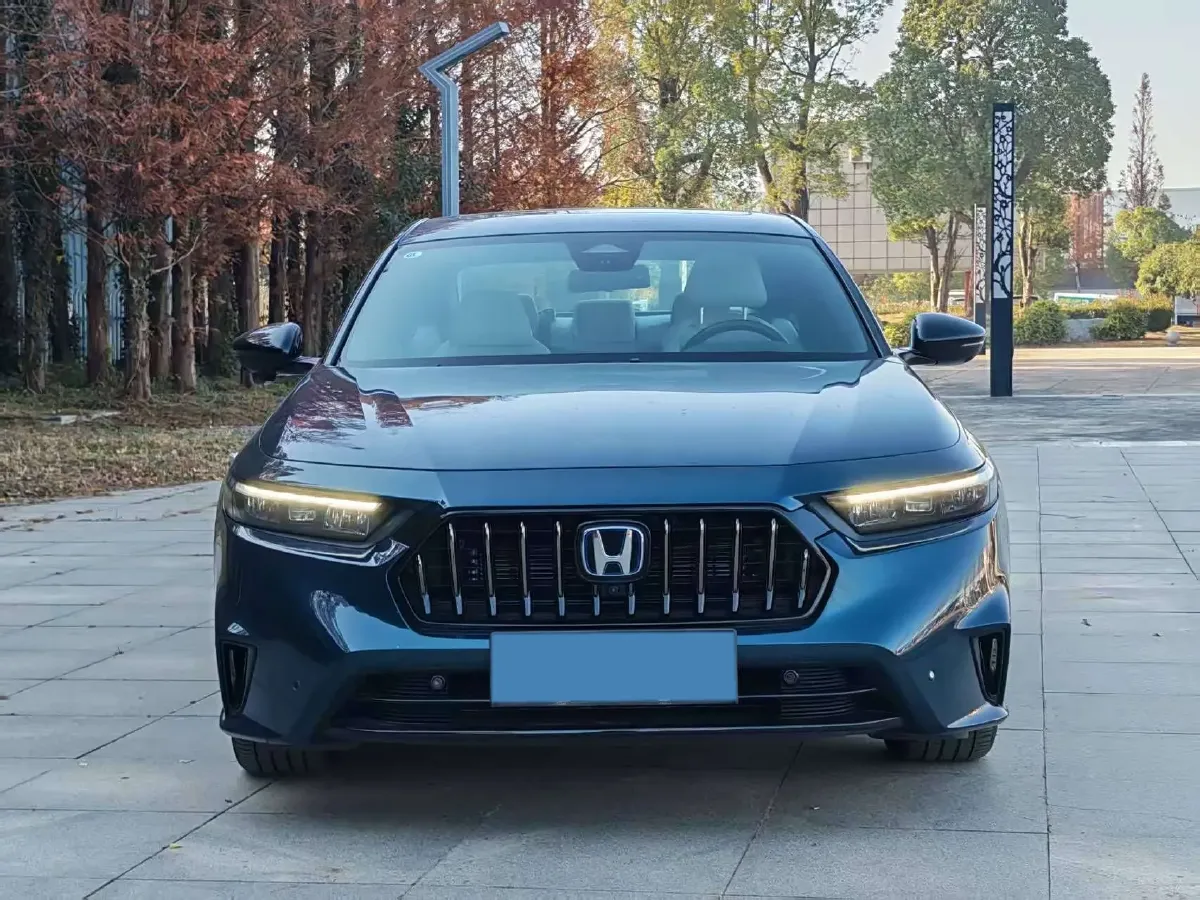 2023 Honda Inspire 2.0L 148HP L4 E-CVT PHEV,autocango,china used car exporter,china ev exporter,chinese used car exporter,chinese used ev exporter