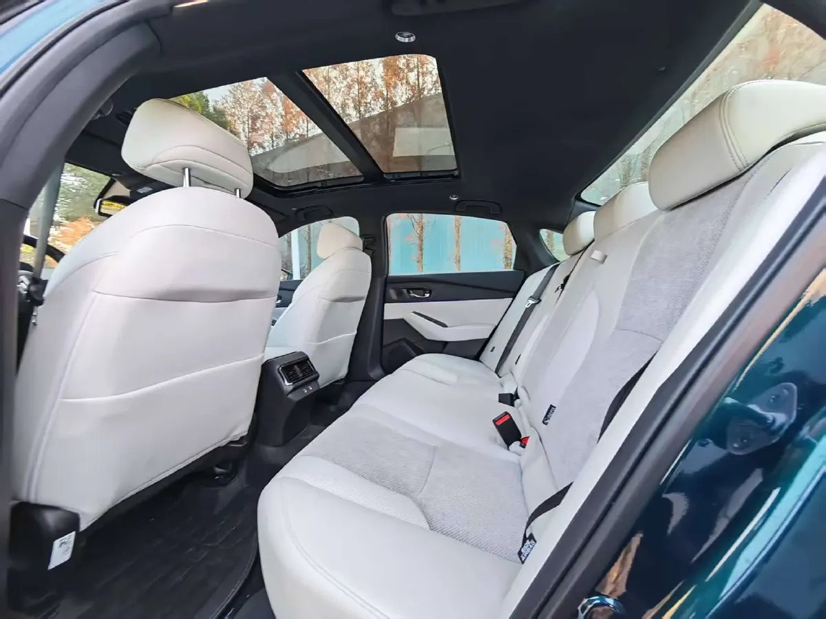 2023 Honda Inspire 2.0L 148HP L4 E-CVT PHEV,autocango,china used car exporter,china ev exporter,chinese used car exporter,chinese used ev exporter