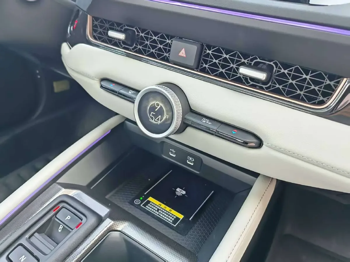 2023 Honda Inspire 2.0L 148HP L4 E-CVT PHEV,autocango,china used car exporter,china ev exporter,chinese used car exporter,chinese used ev exporter