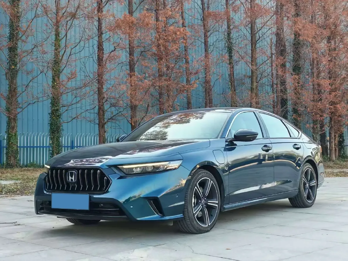 2023 Honda Inspire 2.0L 148HP L4 E-CVT PHEV,autocango,china used car exporter,china ev exporter,chinese used car exporter,chinese used ev exporter