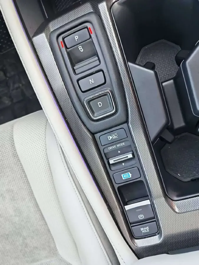 2023 Honda Inspire 2.0L 148HP L4 E-CVT PHEV,autocango,china used car exporter,china ev exporter,chinese used car exporter,chinese used ev exporter