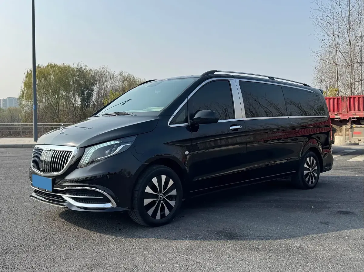 2021 Mercedes-Benz Vito 2.0T 211HP L4 9AT