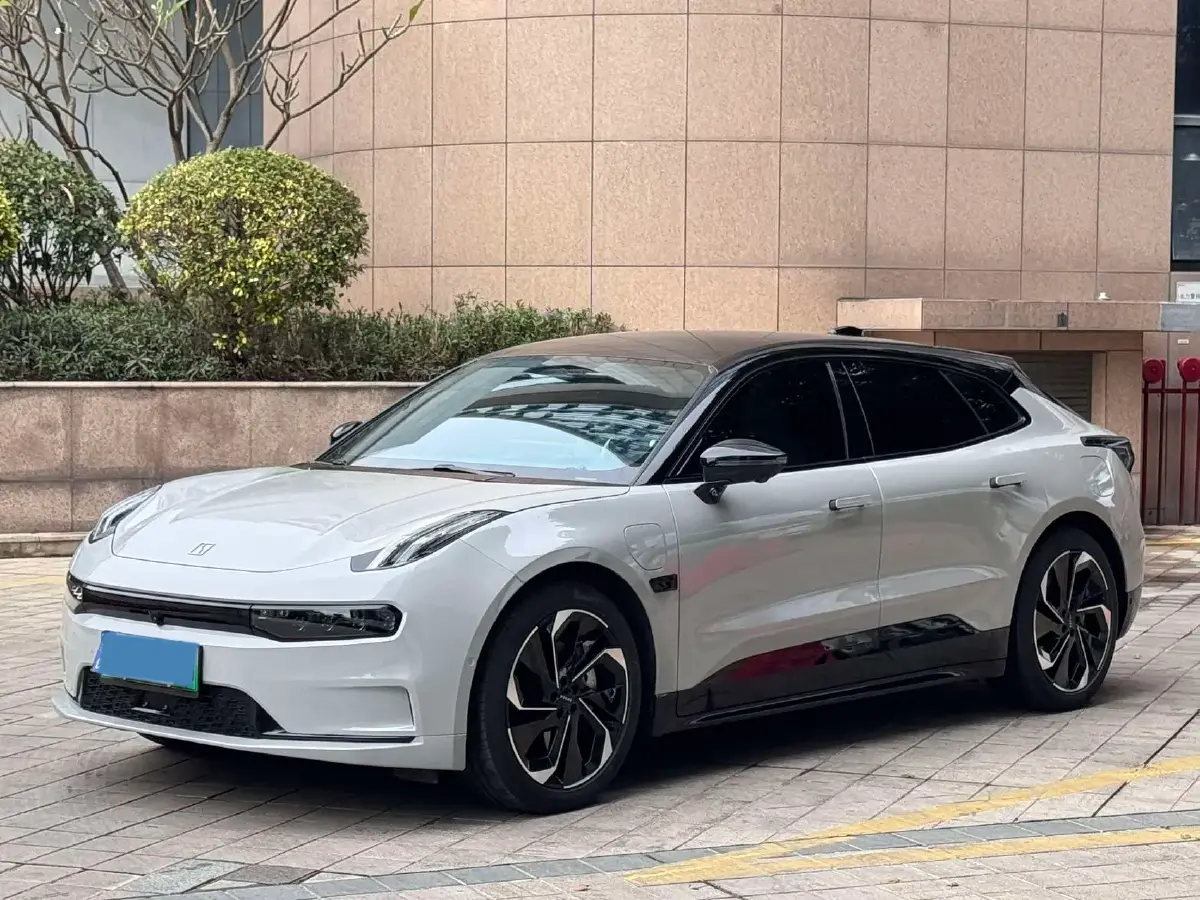 2023 Zeekr 001 BEV 100KWH