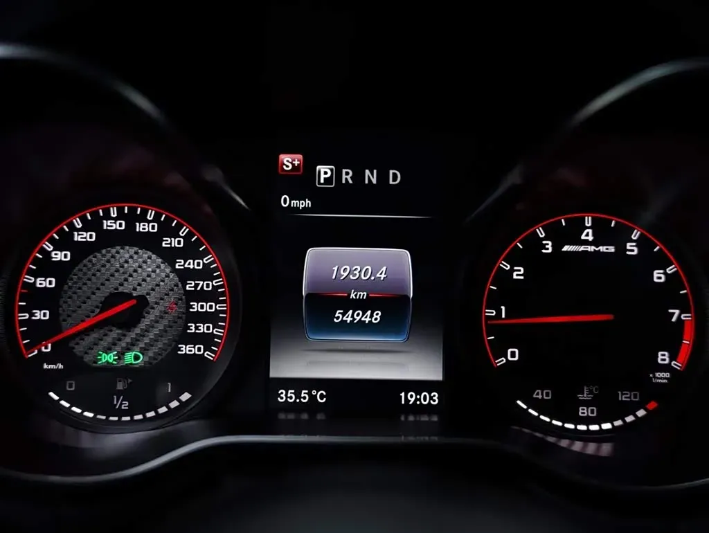 2015 Mercedes-Benz AMG GT 4.0T 510HP V8 7DCT,autocango,china used car exporter,china ev exporter,chinese used car exporter,chinese used ev exporter