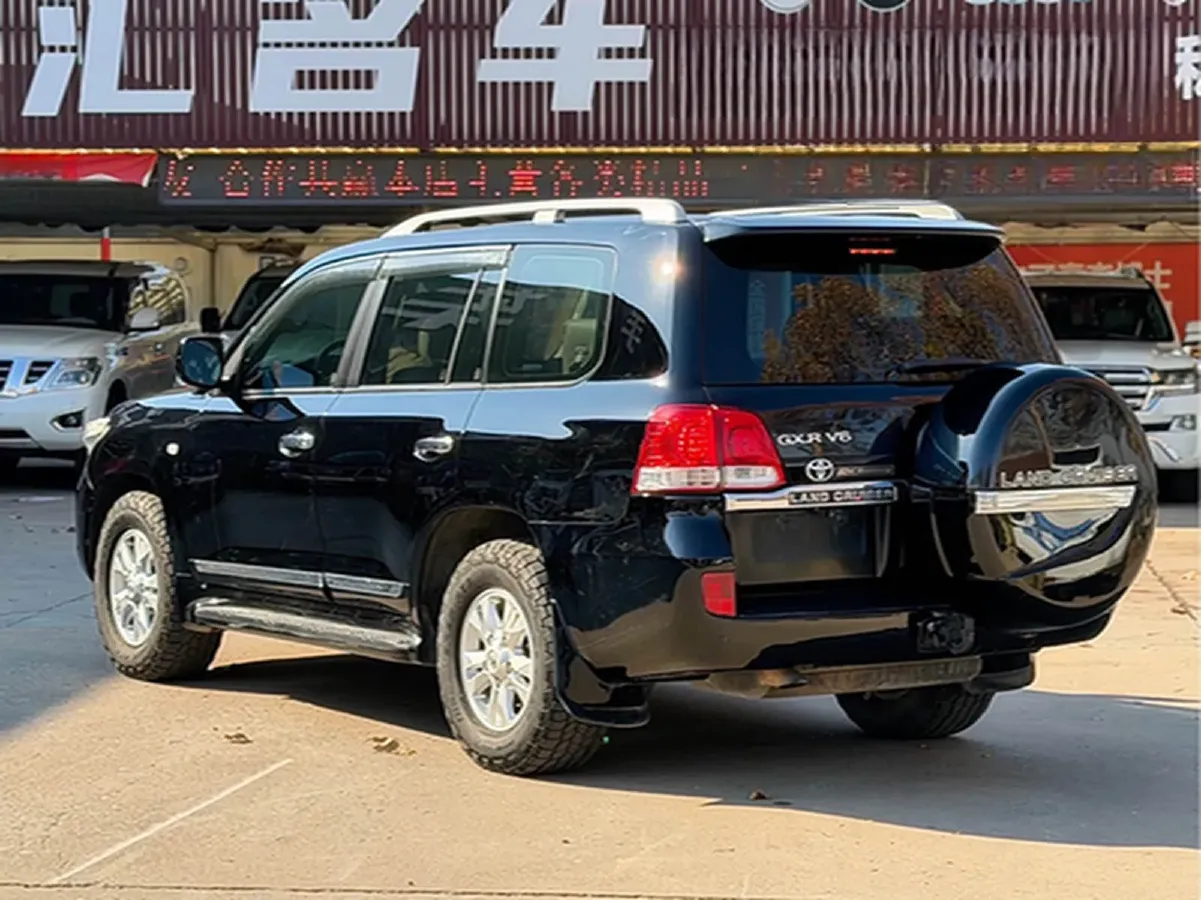 2012 Toyota Land Cruiser 4.0L 275HP V6 5AT,autocango,china used car exporter,china ev exporter,chinese used car exporter,chinese used ev exporter