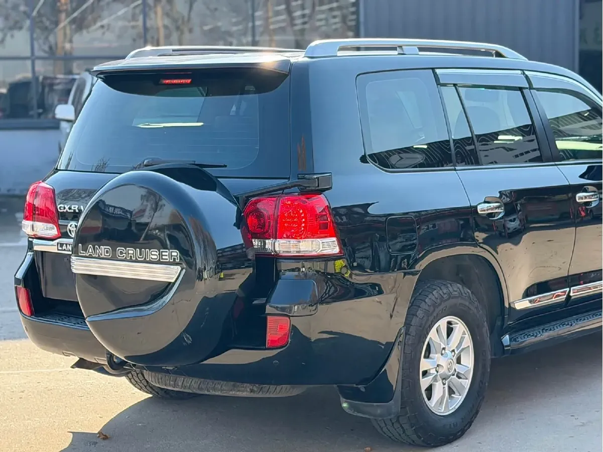 2012 Toyota Land Cruiser 4.0L 275HP V6 5AT,autocango,china used car exporter,china ev exporter,chinese used car exporter,chinese used ev exporter