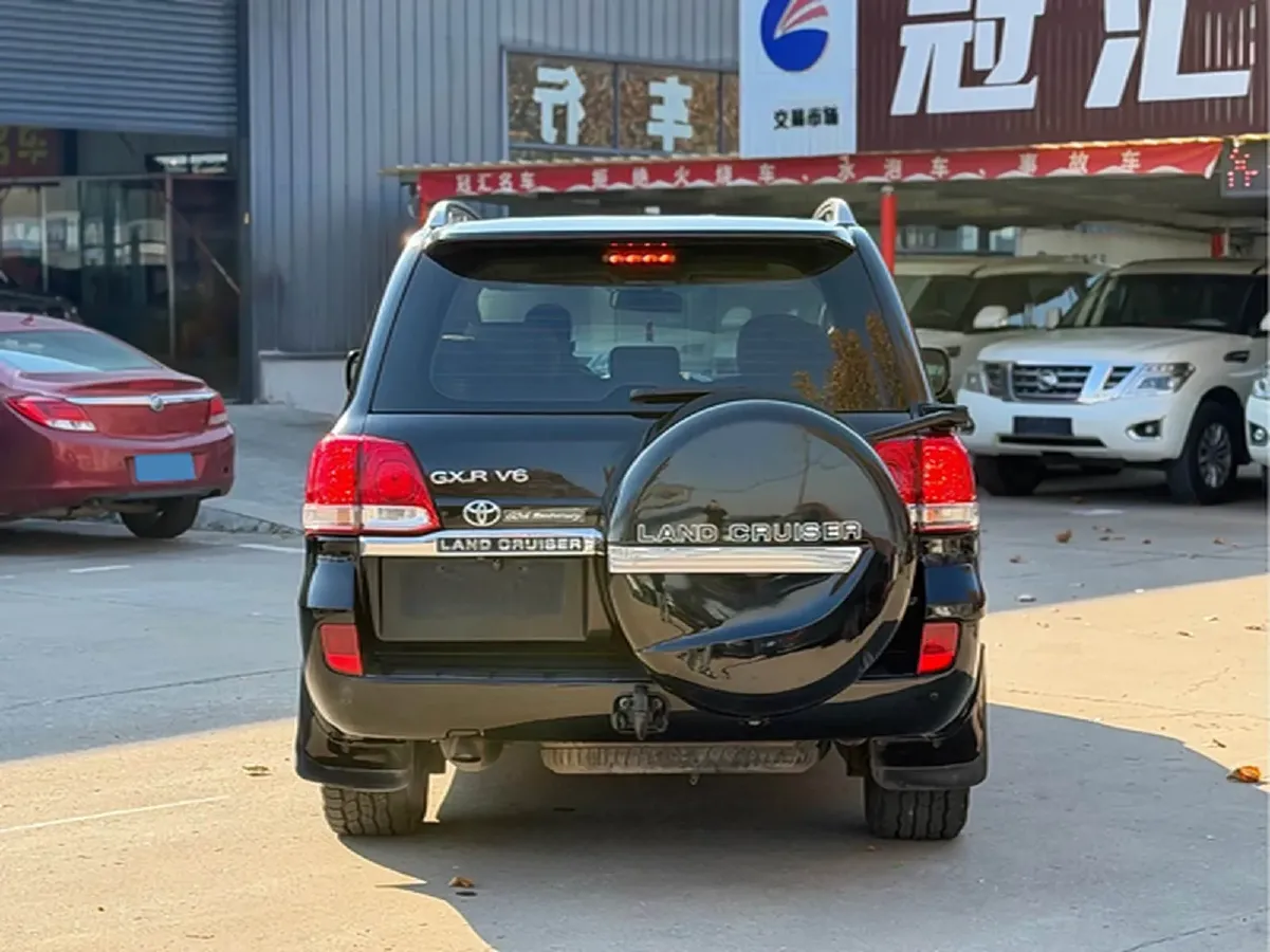 2012 Toyota Land Cruiser 4.0L 275HP V6 5AT,autocango,china used car exporter,china ev exporter,chinese used car exporter,chinese used ev exporter