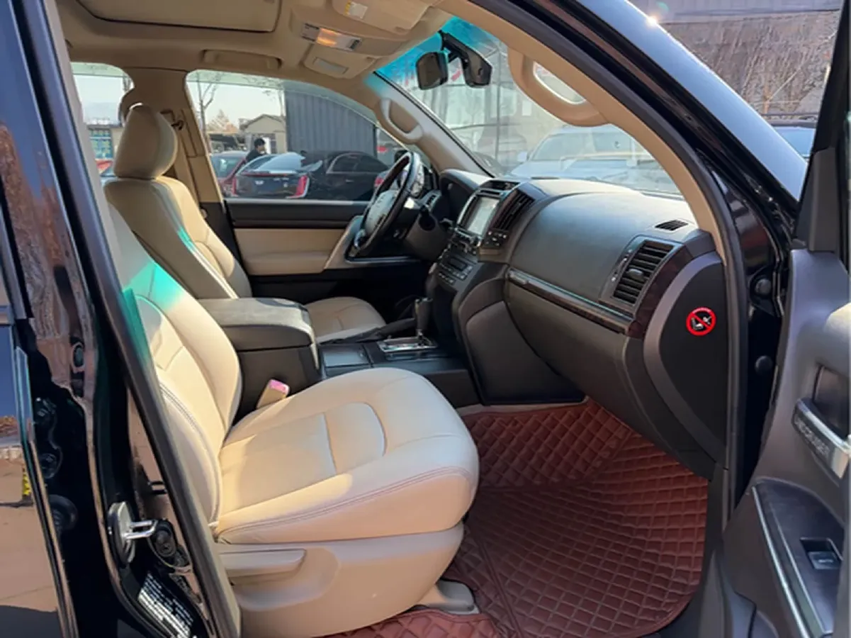 2012 Toyota Land Cruiser 4.0L 275HP V6 5AT,autocango,china used car exporter,china ev exporter,chinese used car exporter,chinese used ev exporter