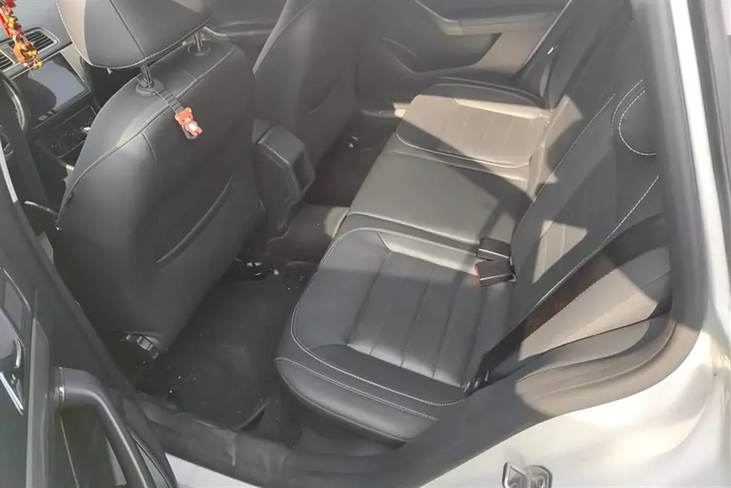 2017 Volkswagen Gran Lavida 1.2T 110HP L4 7DCT,autocango,china used car exporter,china ev exporter,chinese used car exporter,chinese used ev exporter