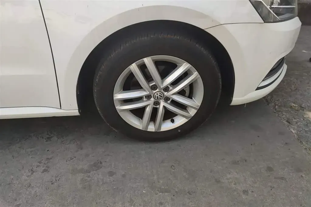 2017 Volkswagen Gran Lavida 1.2T 110HP L4 7DCT,autocango,china used car exporter,china ev exporter,chinese used car exporter,chinese used ev exporter