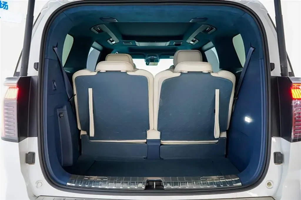 2022 Zeekr 009 BEV 116KWH,autocango,china used car exporter,china ev exporter,chinese used car exporter,chinese used ev exporter