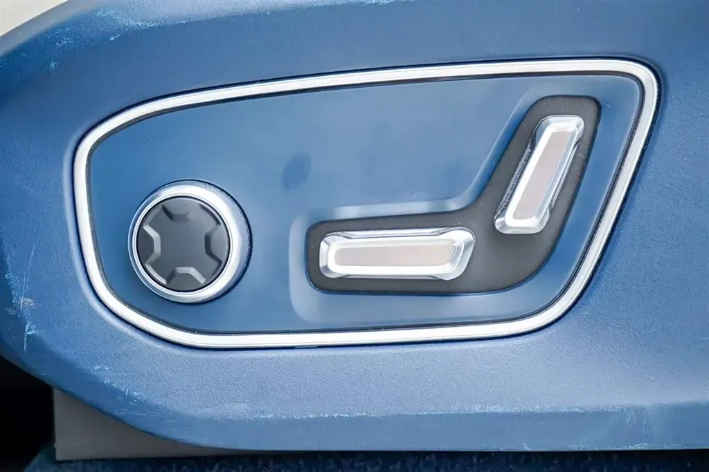 2022 Zeekr 009 BEV 116KWH,autocango,china used car exporter,china ev exporter,chinese used car exporter,chinese used ev exporter