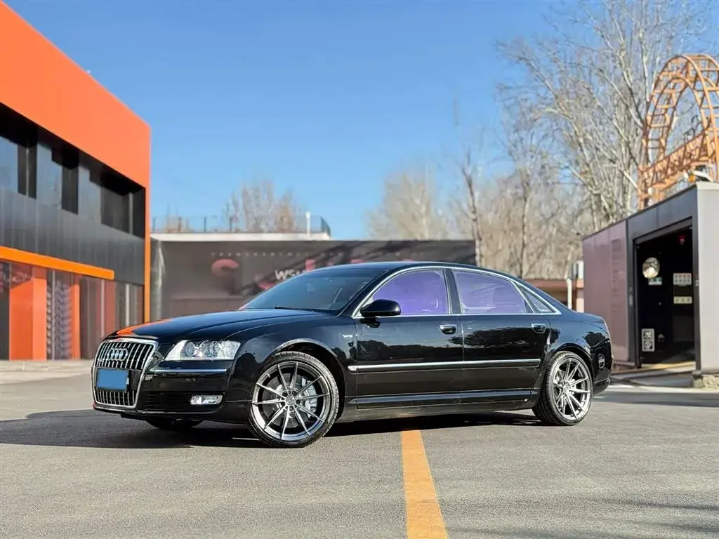 2006 Audi A8 6.0L 450HP W12 6AT