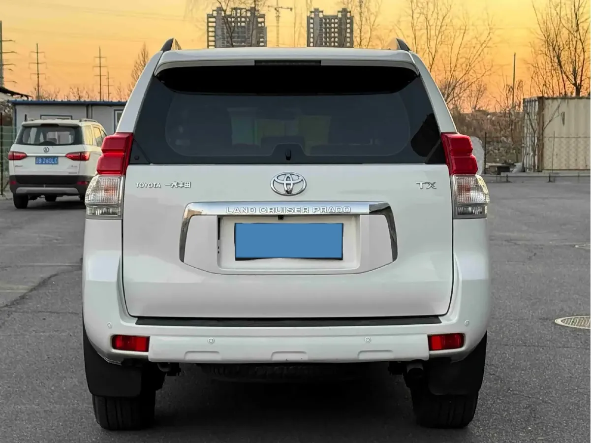 2010 Toyota Land Cruiser Prado 4.0L 275HP V6 5AT,autocango,china used car exporter,china ev exporter,chinese used car exporter,chinese used ev exporter