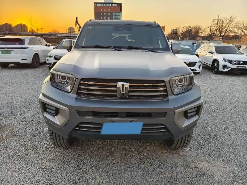 2024 Tank 700 3.0T 360HP V6 9AT PHEV 37.1KWH,autocango,china used car exporter,china ev exporter,chinese used car exporter,chinese used ev exporter