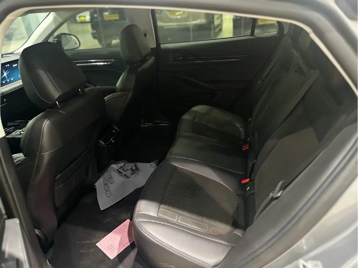 2023 Ford Mondeo 2.0T 254HP L4 8AT,autocango,china used car exporter,china ev exporter,chinese used car exporter,chinese used ev exporter