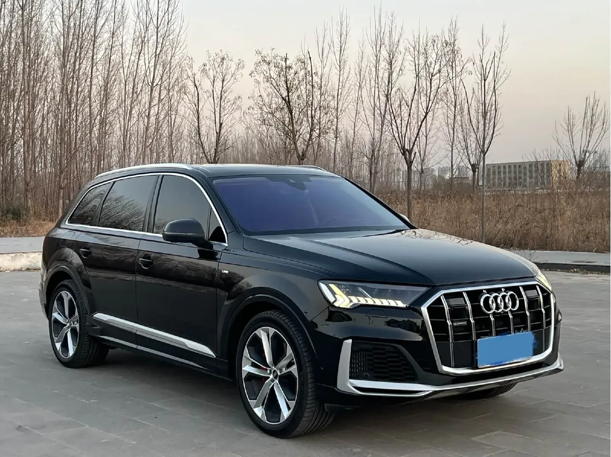 2022 Audi Q7 3.0T 340HP V6 8AT,autocango,china used car exporter,china ev exporter,chinese used car exporter,chinese used ev exporter