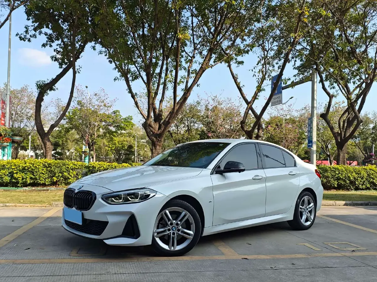 2022 BMW 1 Series 1.5T 140HP L3 7DCT