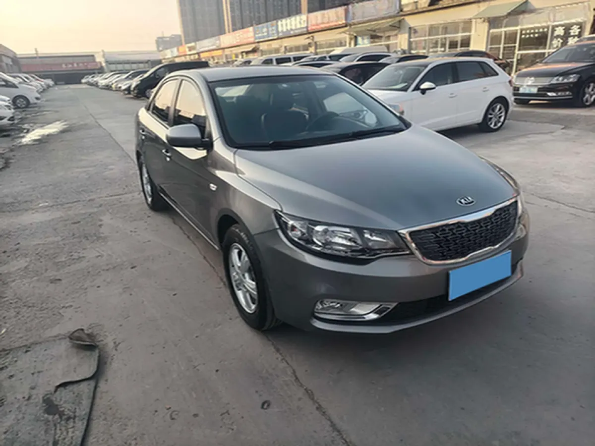 2014 Kia Forte 1.6L 123HP L4 5MT,autocango,china used car exporter,china ev exporter,chinese used car exporter,chinese used ev exporter