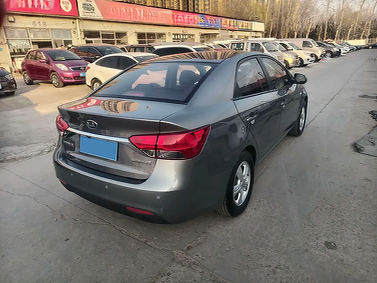 2014 Kia Forte 1.6L 123HP L4 5MT,autocango,china used car exporter,china ev exporter,chinese used car exporter,chinese used ev exporter
