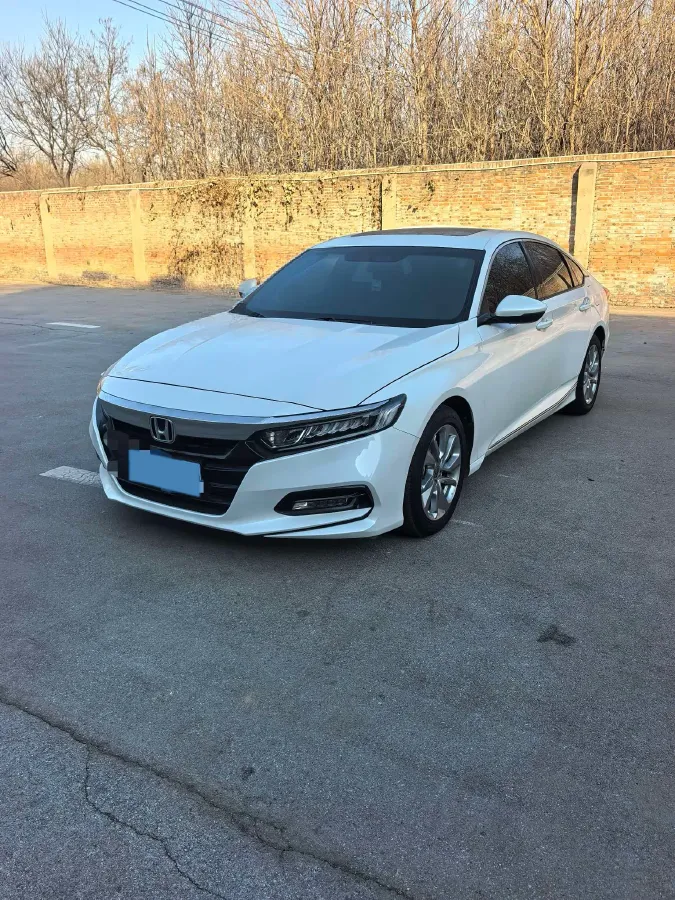2018 Honda Accord 1.5T 194HP L4 CVT,autocango,china used car exporter,china ev exporter,chinese used car exporter,chinese used ev exporter