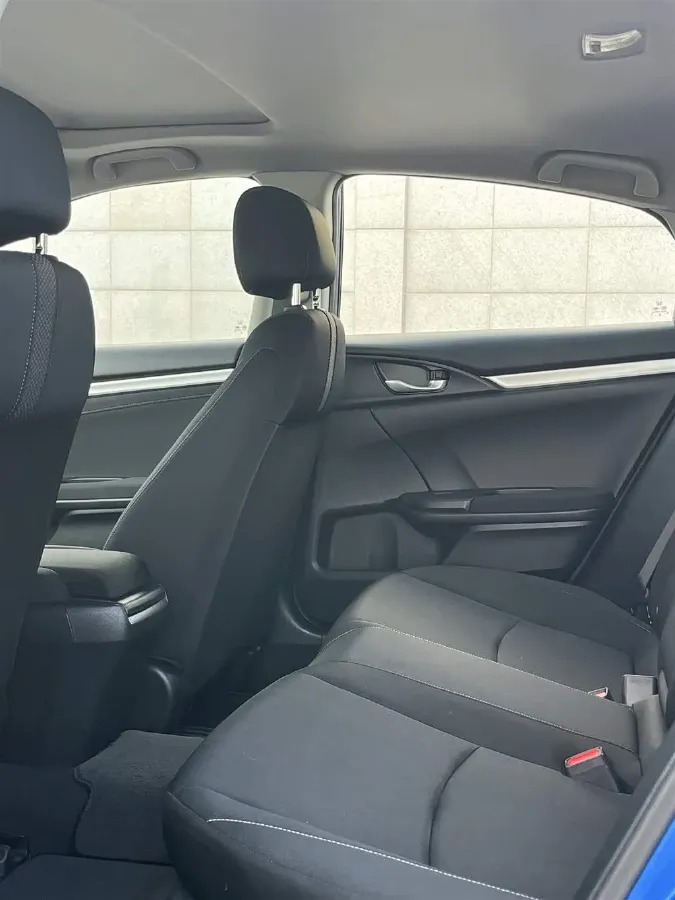 2019 Honda Civic 1.5T 177HP L4 6MT,autocango,china used car exporter,china ev exporter,chinese used car exporter,chinese used ev exporter